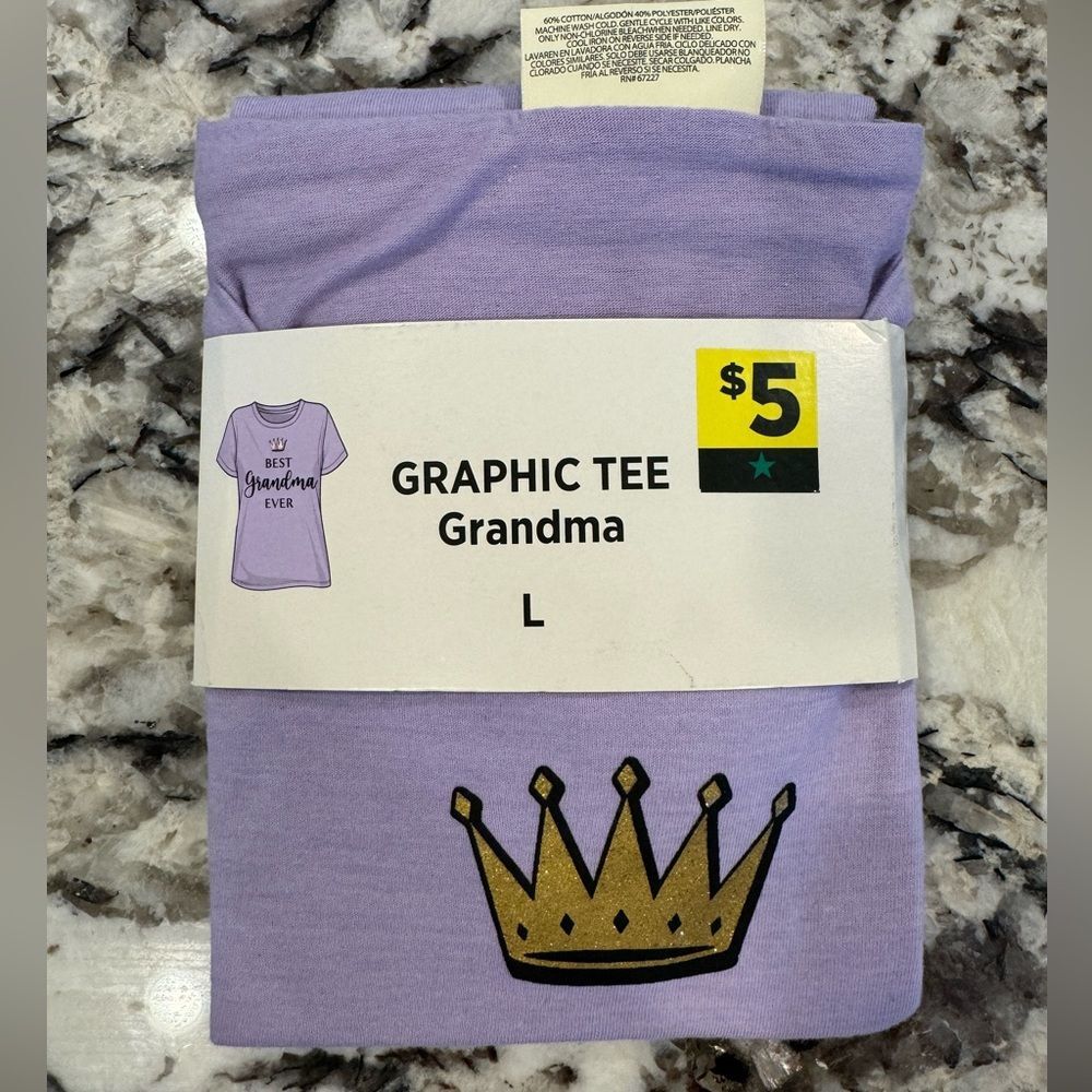 Bobbie Brooks graphic Tee - “Best Grandma Ever” - Large
